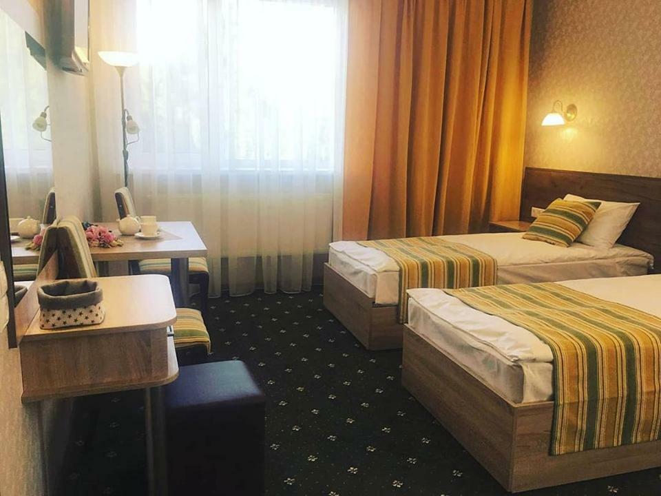 Rioro Hotel Myrhorod Exterior foto