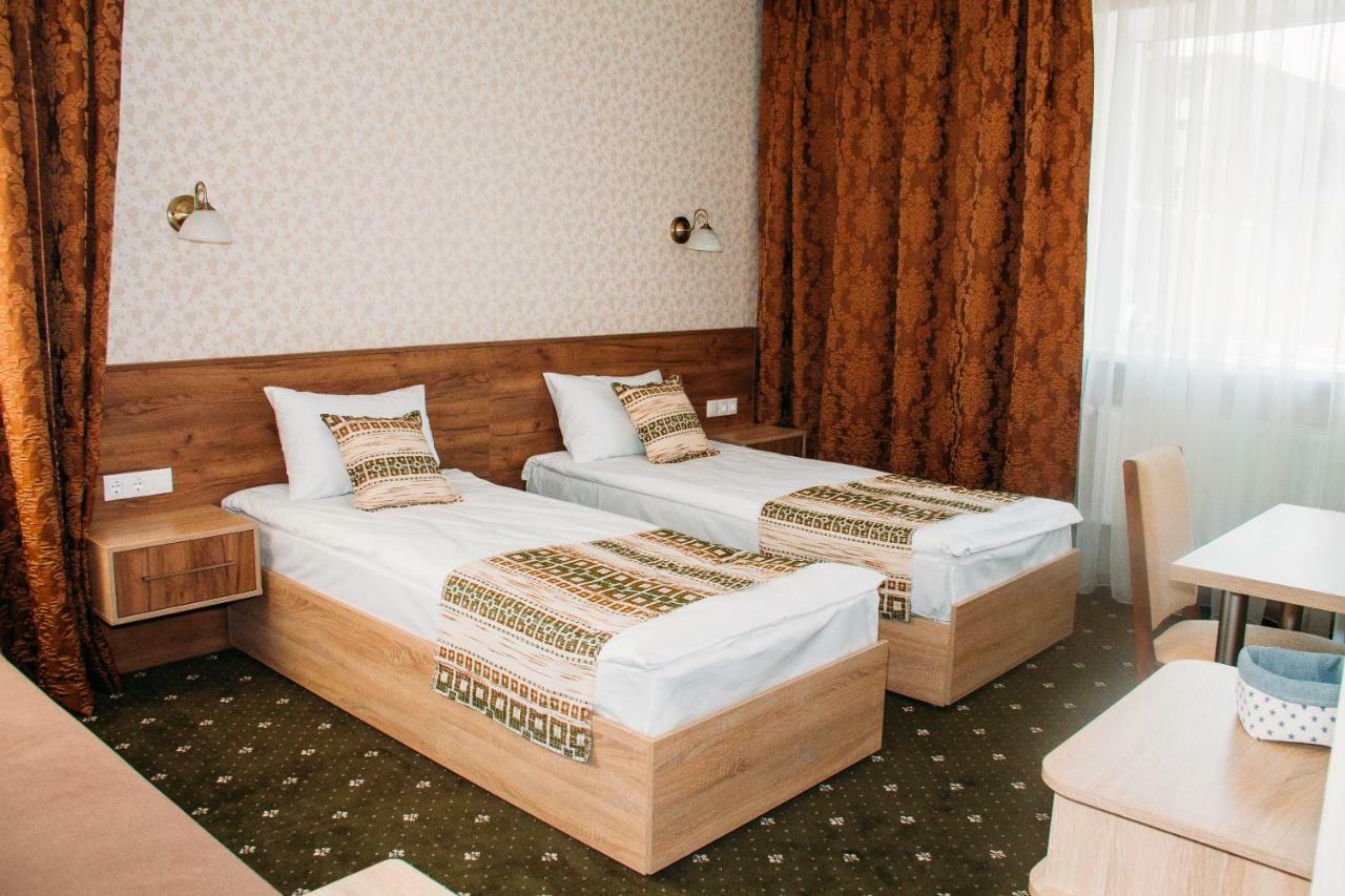 Rioro Hotel Myrhorod Exterior foto