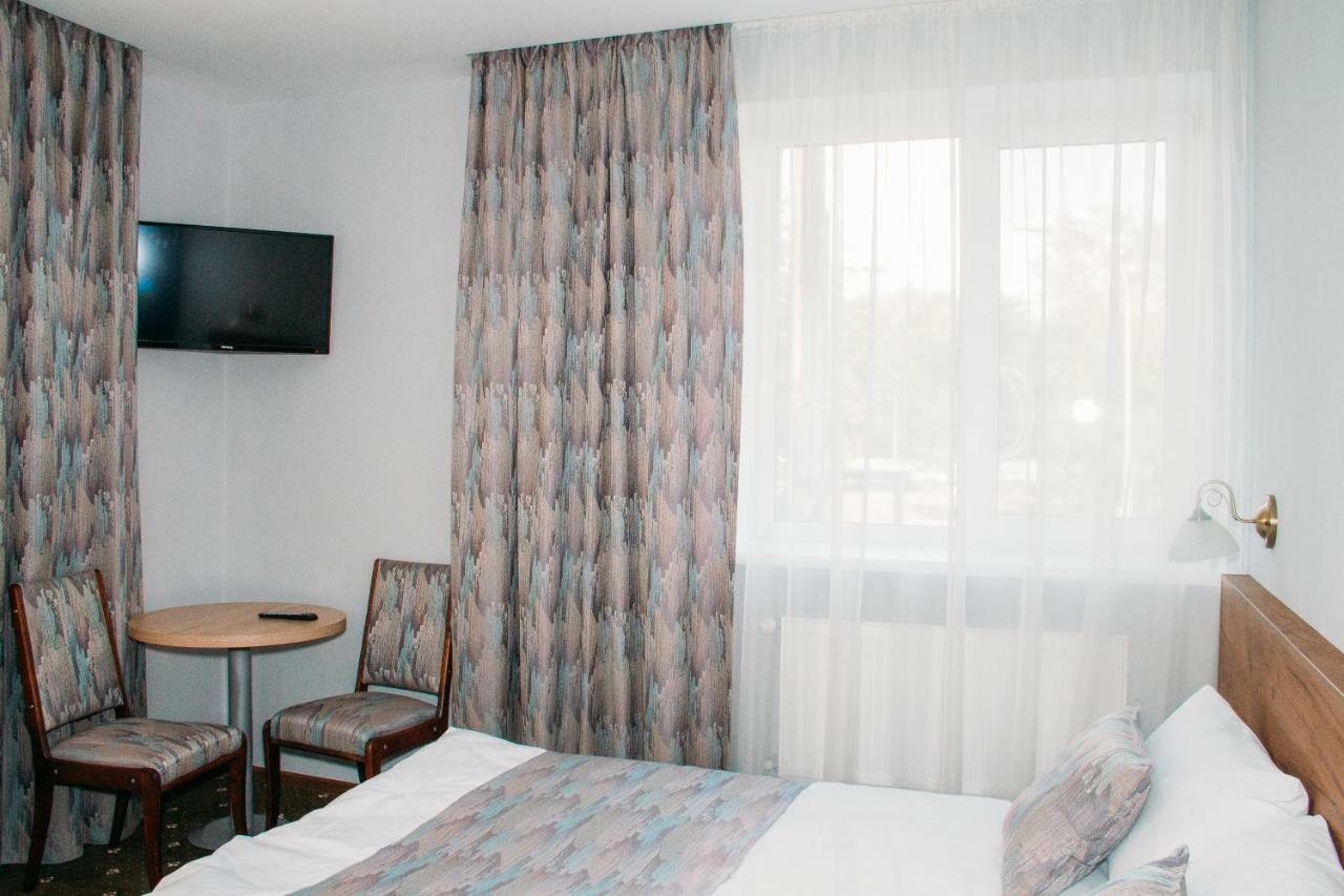 Rioro Hotel Myrhorod Exterior foto